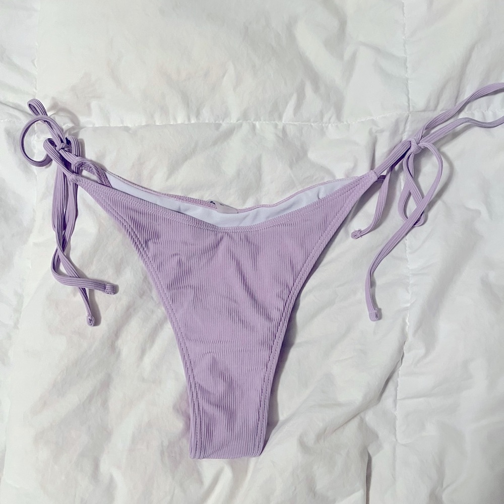 Ribbed side-tie cheeky bikini bottoms